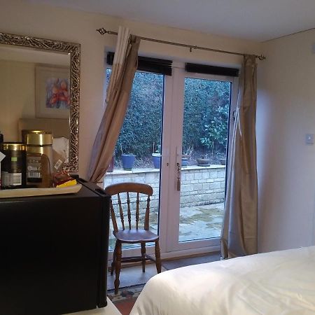 Sunny Patch Bed & Breakfast Stroud  Ngoại thất bức ảnh